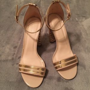 ♠️10/$10! Charlotte Russe Rose Gold/Nude Heels